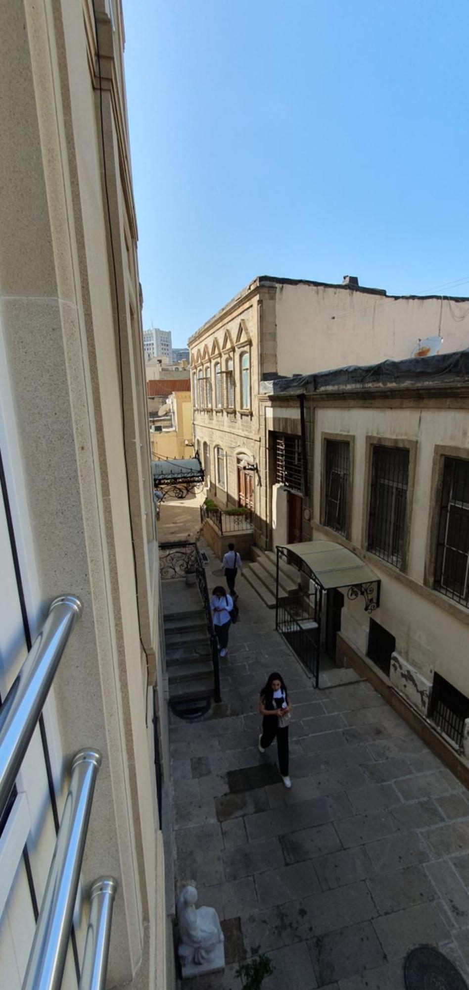 Qiz Galasi 4*