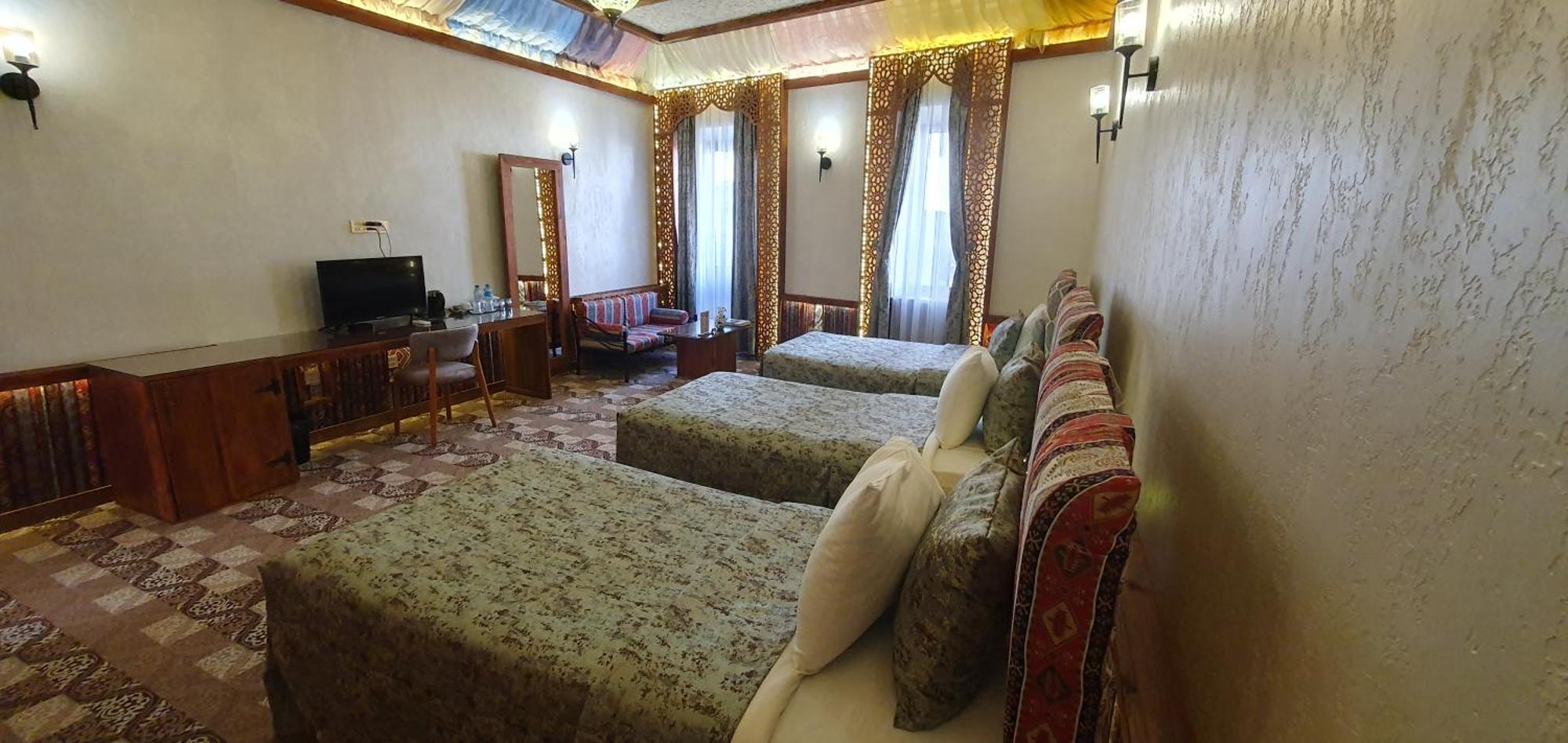 Qiz Galasi Hotel
